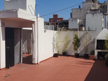 Departamento en venta - 3 Dormitorios 2 Baños - 155Mts2 - San Telmo