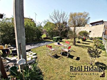 CASA DE 3 AMBIENTES CON PARQUE EN SANTA CLARA DEL MAR