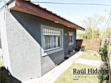 CASA DE 3 AMBIENTES CON PARQUE EN SANTA CLARA DEL MAR