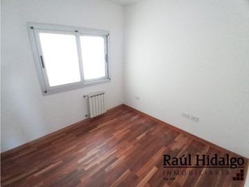 EXCELENTE DEPARTAMENTO A ESTRENAR A LA CALLE!!!!! CON BALCÓN SALIENTE.