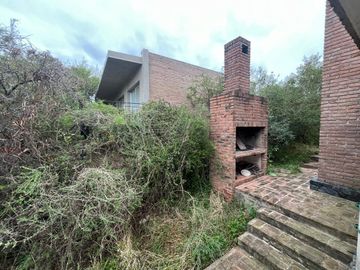 OPORTUNIDAD CASA 4 DORM VISTA AL LAGO EN SIQUIMAN