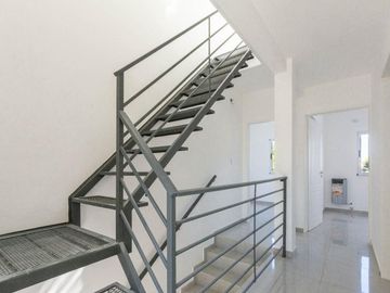 VENTA PH 4 AMB CON TERRAZA Y PARRILLA V. SARSFIELD