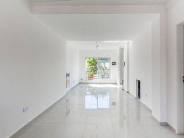 VENTA PH 4 AMB CON TERRAZA Y PARRILLA V. SARSFIELD