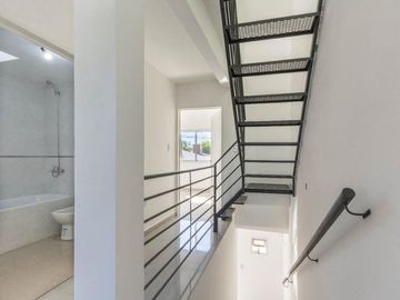 VENTA PH 4 AMB CON TERRAZA Y PARRILLA V. SARSFIELD