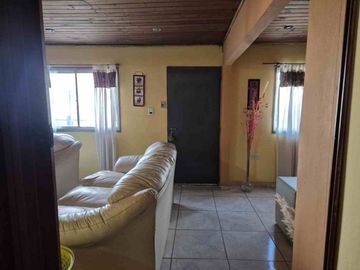 VENTA CASA CON DEPARTAMENTO EN CIPOLLETTI