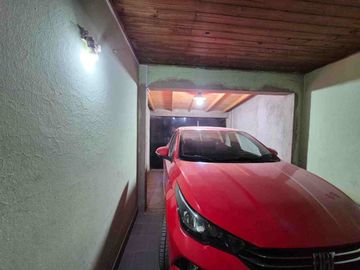 VENTA CASA CON DEPARTAMENTO EN CIPOLLETTI