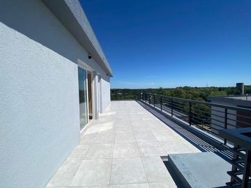 Piso en venta en Greenville Polo Resort