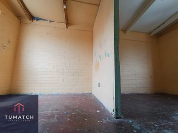 Casa en venta c/ estacionamiento en Alto Jahuel