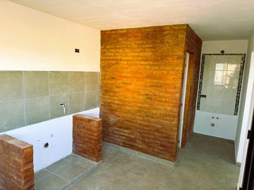 Venta PH a una cuadra e la ruta