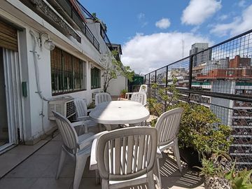 Venta - Departamento 4 ambientes con dependencia y cochera en Alto Palermo