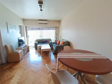 Venta - Departamento 4 ambientes con dependencia y cochera en Alto Palermo