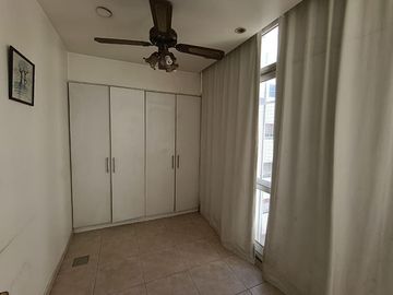 Venta - Departamento 4 ambientes con dependencia y cochera en Alto Palermo