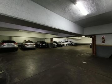 Venta - Departamento 4 ambientes con dependencia y cochera en Alto Palermo