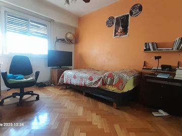 Venta - Departamento 4 ambientes con dependencia y cochera en Alto Palermo
