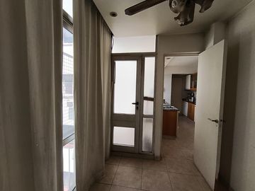 Venta - Departamento 4 ambientes con dependencia y cochera en Alto Palermo