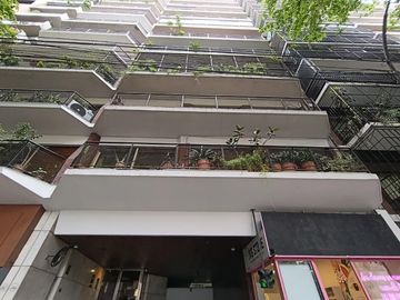 Venta - Departamento 4 ambientes con dependencia y cochera en Alto Palermo