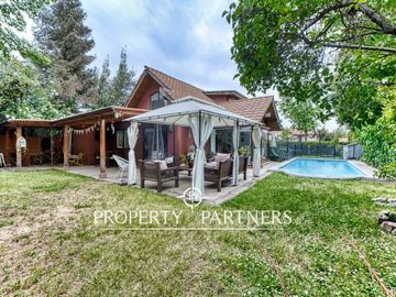 Venta de hermosa casa en Condominio Casagrande, Peñalolén