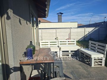 Exclusiva casa en Parcelas Viña Esmeralda