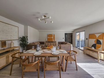 VENTA Casa 3 Dormitorios con Pileta y Cochera en Miraflores, Funes Hills