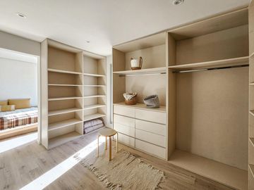 VENTA Casa 3 Dormitorios con Pileta y Cochera en Miraflores, Funes Hills