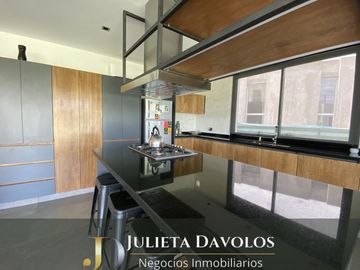 Casa en  Venta 5 Ambientes Puertos del Lago Barrio Acacias Escobar-Maschwitz