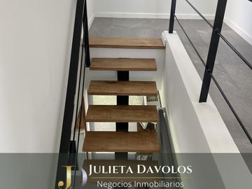 Casa en  Venta 5 Ambientes Puertos del Lago Barrio Acacias Escobar-Maschwitz