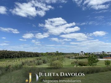 Casa en  Venta 5 Ambientes Puertos del Lago Barrio Acacias Escobar-Maschwitz