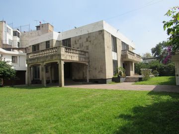 Terreno en Venta en INSURGENTES SAN BORJA