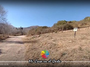 Lote de Terreno en Venta (Exclusiva) - Vista a las Sierras -con Platea de 36 m² – La Falda, Córdoba