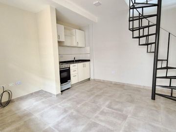 PH EN VENTA- SAN MARTIN- VILLA LYNCH