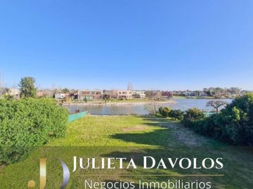 Casa al agua en Venta 5 Ambientes Villa Nueva Barrio San Marco -Tigre