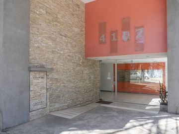 Monoambiente moderno en venta en Saavedra