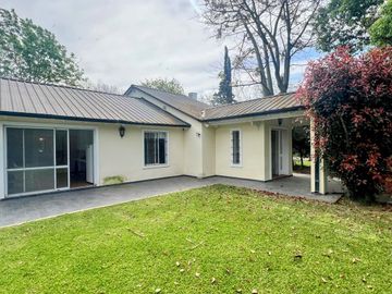 vendo Casa quinta en Funes