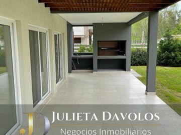 Casa en  Venta Puertos del Lago Barrio Acacias Escobar -Maschwitz