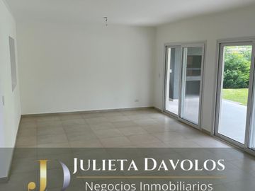 Casa en  Venta Puertos del Lago Barrio Acacias Escobar -Maschwitz