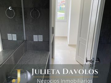 Casa en  Venta Puertos del Lago Barrio Acacias Escobar -Maschwitz