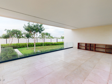 CASA EN VENTA MERIDA, TEMOZON NORTE, PRIVADA SOLUNA, CEDRO, ENTREGA INMEDIATA.