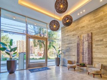 Venta Hermoso Departamento Usado en Condominio Activa, La Florida