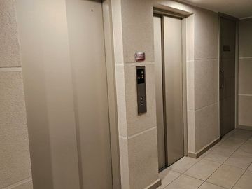 Venta Hermoso Departamento Usado en Condominio Activa, La Florida