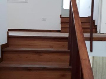 Lagoon Pilar - Sólida Casa! Estilo Racionalista de 4 amb con gran parque !!