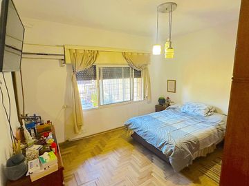 Venta Casa 3 ambientes José León Suarez Parrilla Patio Terraza  Cuarto Servicio