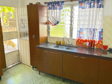 Venta Casa 3 ambientes José León Suarez Parrilla Patio Terraza  Cuarto Servicio