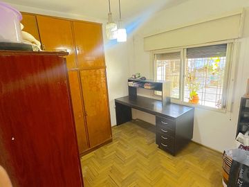 Venta Casa 3 ambientes José León Suarez Parrilla Patio Terraza  Cuarto Servicio