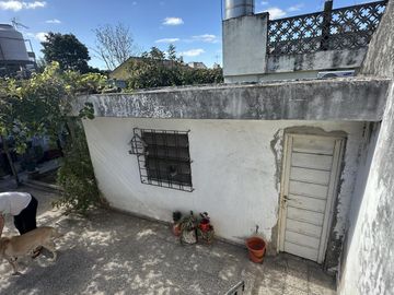 Venta Casa 3 ambientes José León Suarez Parrilla Patio Terraza  Cuarto Servicio