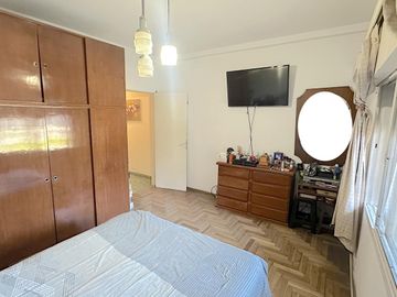 Venta Casa 3 ambientes José León Suarez Parrilla Patio Terraza  Cuarto Servicio