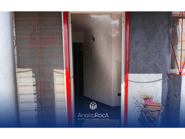 Casa en Estancia Vieja  a pocos metros del Indio Bamba