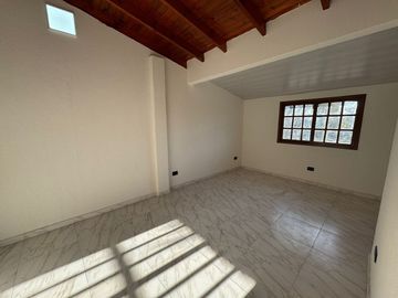 VTA 5 AMB / COCHERA / PATIO / QUINCHO / QUILMES O.