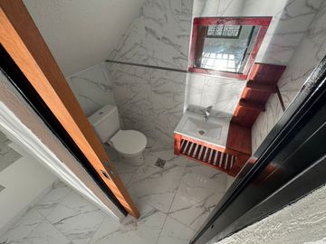 VTA 5 AMB / COCHERA / PATIO / QUINCHO / QUILMES O.