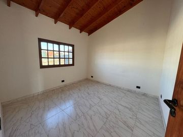 VTA 5 AMB / COCHERA / PATIO / QUINCHO / QUILMES O.