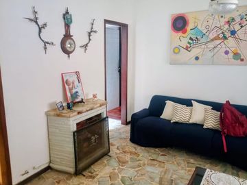 Venta Casa Villa Lugano 4amb patio terraza cochera